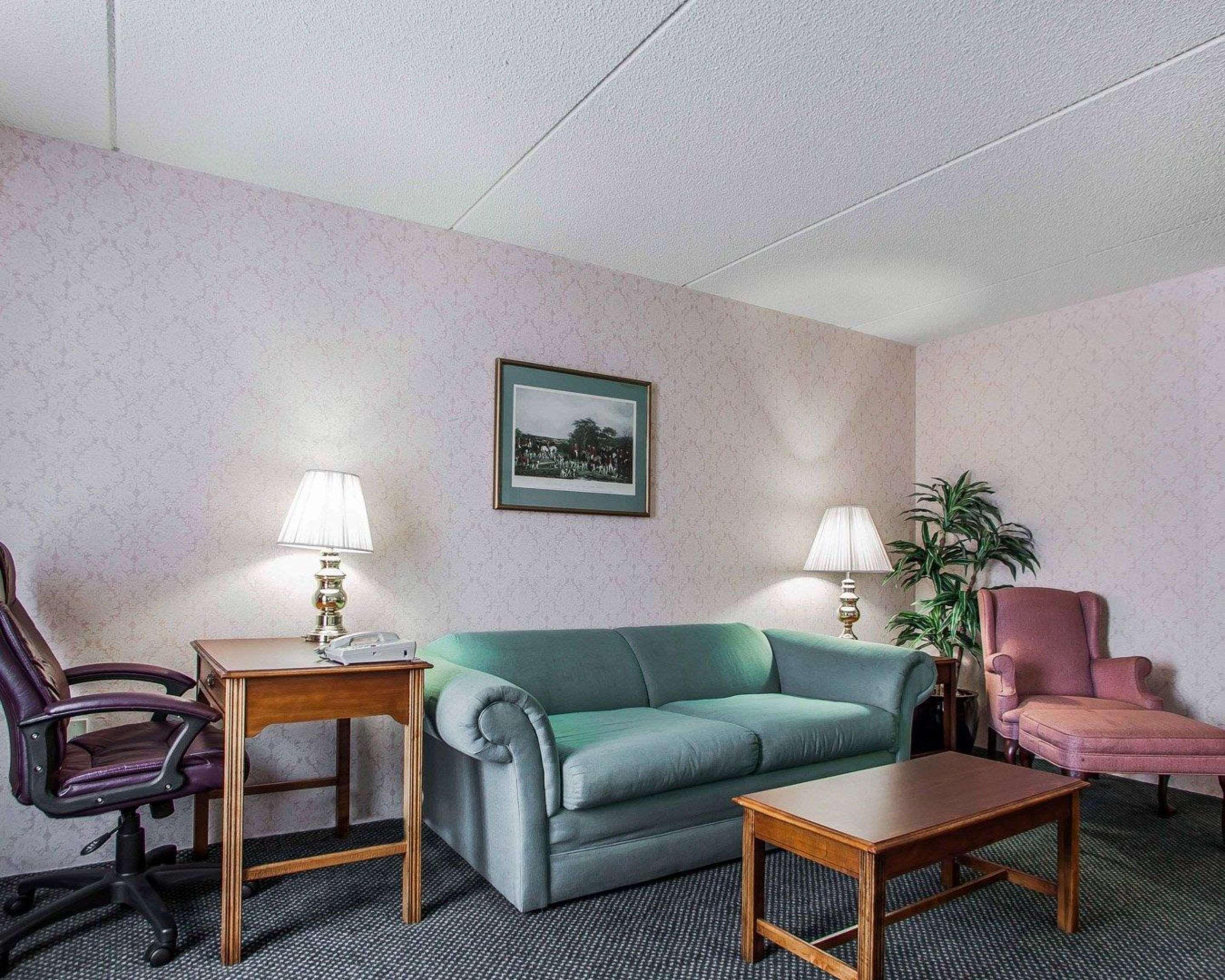 Quality Inn Montgomeryville-Philadelphia Exterior photo