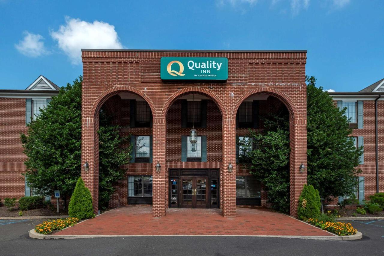 Quality Inn Montgomeryville-Philadelphia Exterior photo
