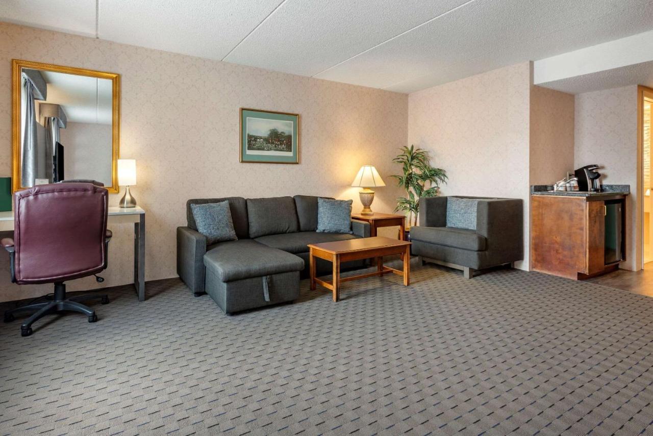 Quality Inn Montgomeryville-Philadelphia Exterior photo